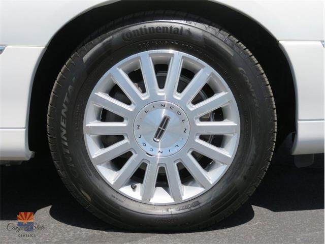2003 Lincoln Town Car (CC-2065801) for sale in Mesa, Arizona