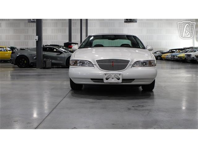 1998 Lincoln Mark VIII (CC-2065921) for sale in Runnemede, New Jersey