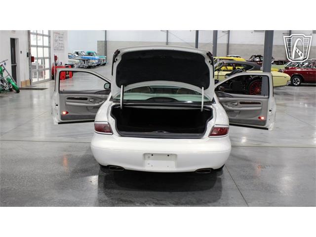 1998 Lincoln Mark VIII (CC-2065921) for sale in Runnemede, New Jersey