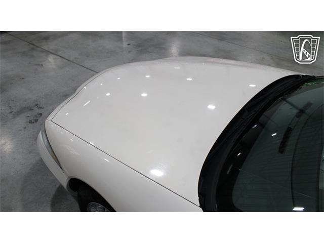 1998 Lincoln Mark VIII (CC-2065921) for sale in Runnemede, New Jersey