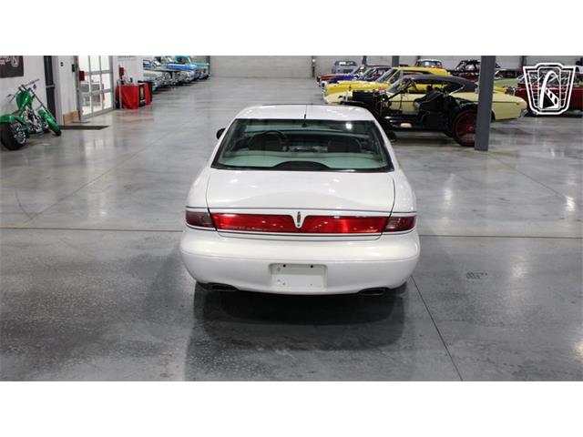 1998 Lincoln Mark VIII (CC-2065921) for sale in Runnemede, New Jersey