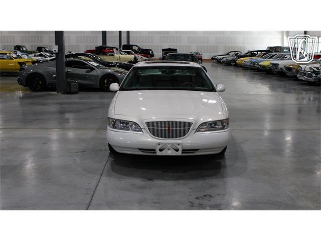 1998 Lincoln Mark VIII (CC-2065921) for sale in Runnemede, New Jersey