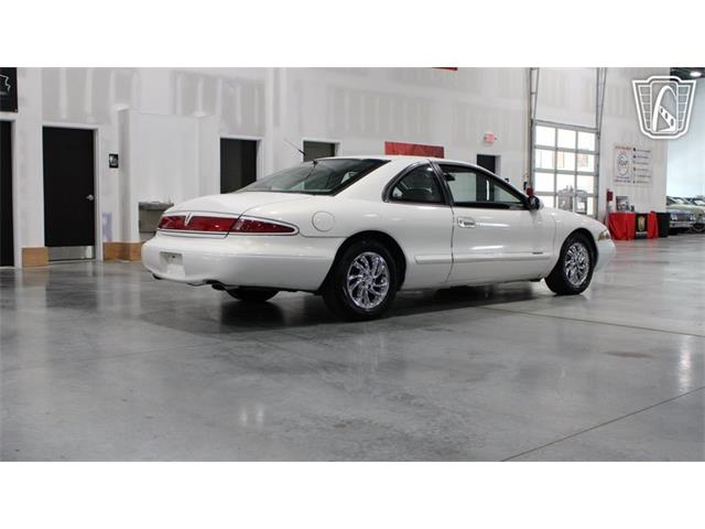 1998 Lincoln Mark VIII (CC-2065921) for sale in Runnemede, New Jersey