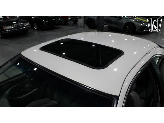 1998 Lincoln Mark VIII (CC-2065921) for sale in Runnemede, New Jersey