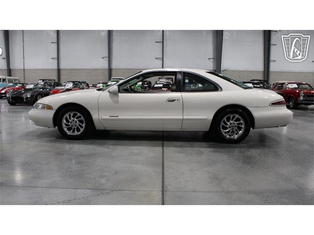 1998 Lincoln Mark VIII (CC-2065921) for sale in Runnemede, New Jersey