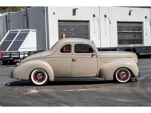 1939 Ford Deluxe (CC-2065992) for sale in Laguna Beach, California