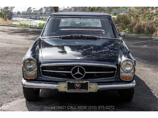 1968 Mercedes-Benz 250SL (CC-2066048) for sale in Beverly Hills, California