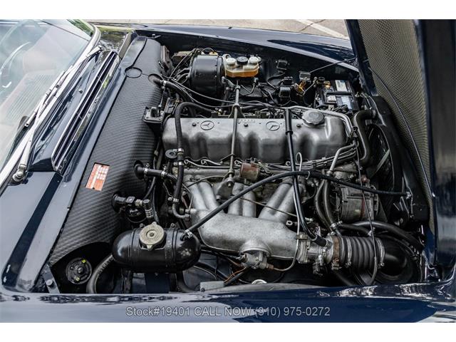 1968 Mercedes-Benz 250SL (CC-2066048) for sale in Beverly Hills, California