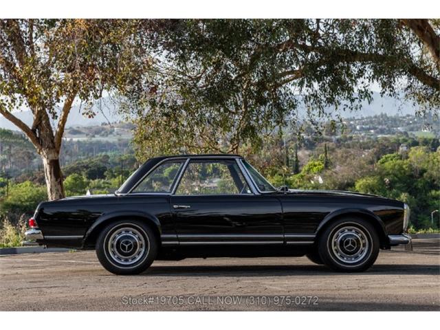 1966 Mercedes-Benz 230SL (CC-2066050) for sale in Beverly Hills, California