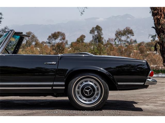 1966 Mercedes-Benz 230SL (CC-2066050) for sale in Beverly Hills, California