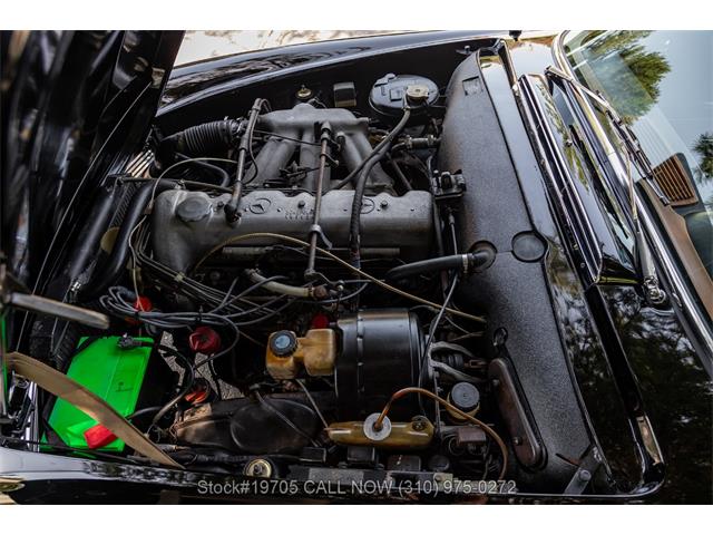 1966 Mercedes-Benz 230SL (CC-2066050) for sale in Beverly Hills, California