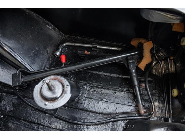 1966 Mercedes-Benz 230SL (CC-2066050) for sale in Beverly Hills, California