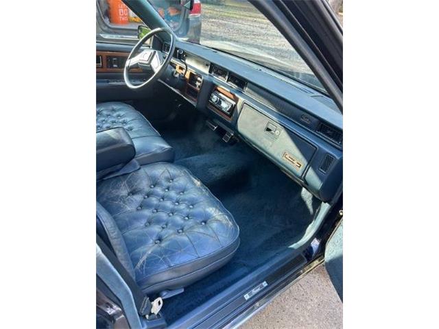 1988 Cadillac Fleetwood (CC-2066108) for sale in Cadillac, Michigan