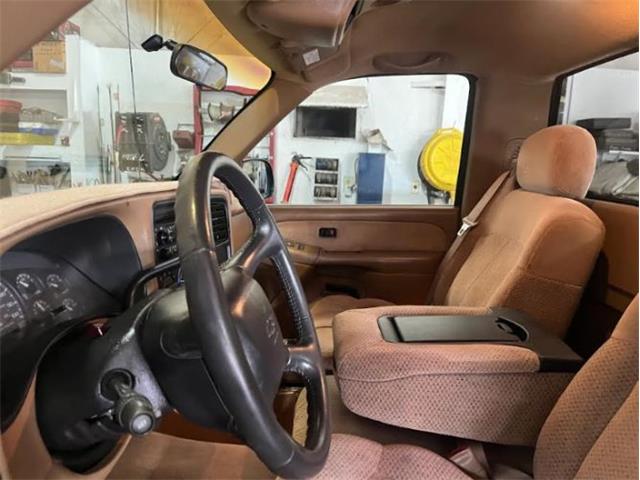 1999 Chevrolet Silverado (CC-2066117) for sale in Cadillac, Michigan