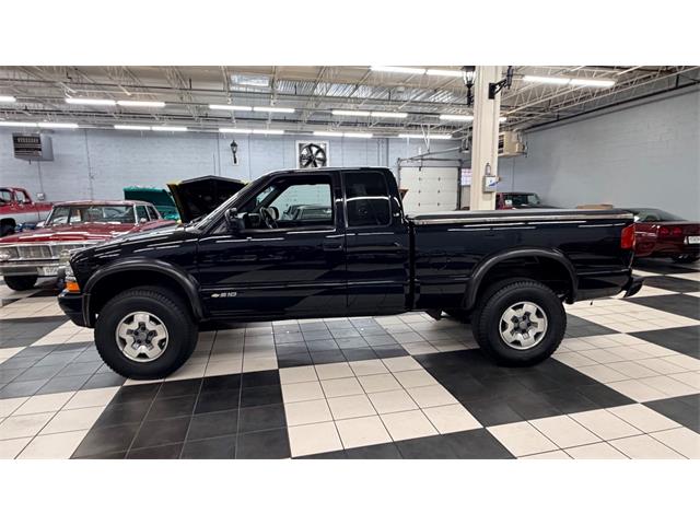 2003 Chevrolet Pickup (CC-2066167) for sale in Annandale, Minnesota