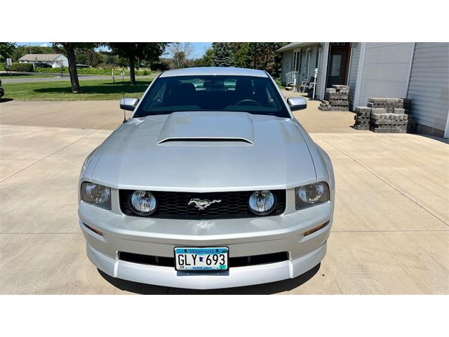 2006 Ford Mustang GT (CC-2066248) for sale in Annandale, Minnesota