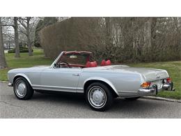 1970 Mercedes-Benz 280SL (CC-2066269) for sale in Southampton, New York