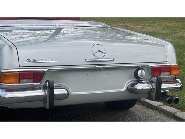 1970 Mercedes-Benz 280SL (CC-2066269) for sale in Southampton, New York