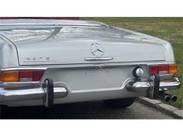 1970 Mercedes-Benz 280SL (CC-2066269) for sale in Southampton, New York