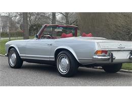 1970 Mercedes-Benz 280SL (CC-2066269) for sale in Southampton, New York