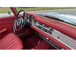 1970 Mercedes-Benz 280SL (CC-2066269) for sale in Southampton, New York