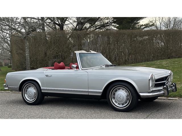 1970 Mercedes-Benz 280SL (CC-2066269) for sale in Southampton, New York