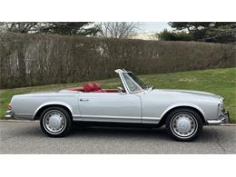 1970 Mercedes-Benz 280SL (CC-2066269) for sale in Southampton, New York