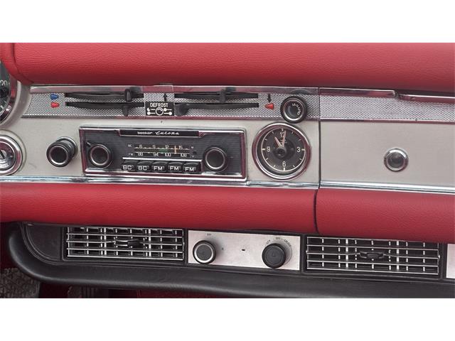 1970 Mercedes-Benz 280SL (CC-2066269) for sale in Southampton, New York