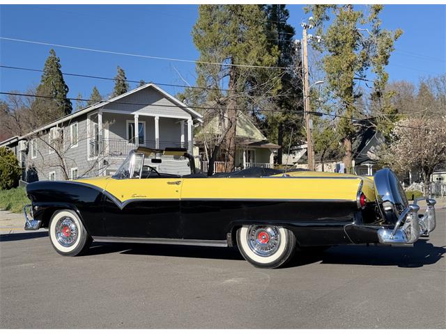 1955 Ford Fairlane (CC-2066273) for sale in Grass Valley, California