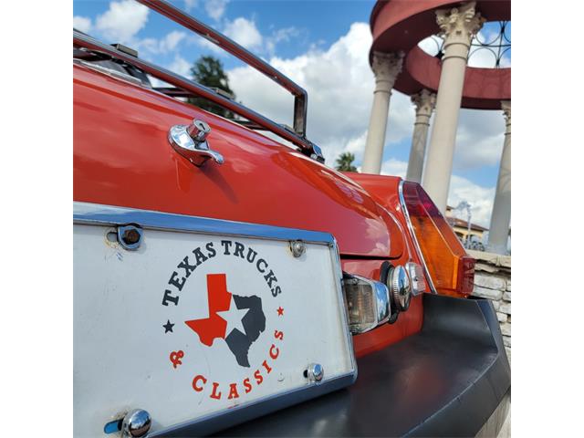 1976 MG MGB (CC-2066280) for sale in Conroe, Texas