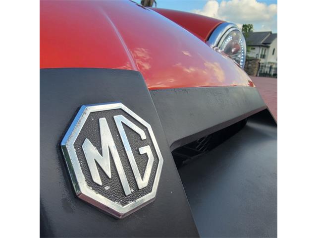 1976 MG MGB (CC-2066280) for sale in Conroe, Texas