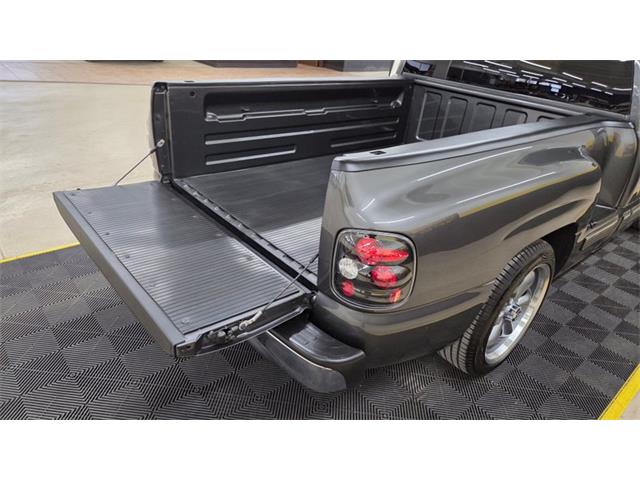 2002 Chevrolet Silverado 1500 (CC-2066317) for sale in Mankato, Minnesota