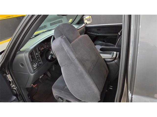 2002 Chevrolet Silverado 1500 (CC-2066317) for sale in Mankato, Minnesota