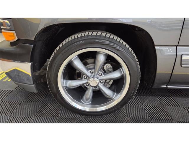 2002 Chevrolet Silverado 1500 (CC-2066317) for sale in Mankato, Minnesota