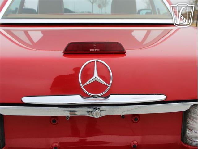 1988 Mercedes-Benz 560 (CC-2066318) for sale in Ruskin, Florida