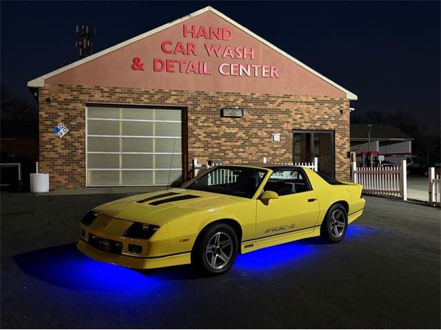 1985 Chevrolet Camaro IROC Z28 (CC-2066326) for sale in Carlisle, Pennsylvania
