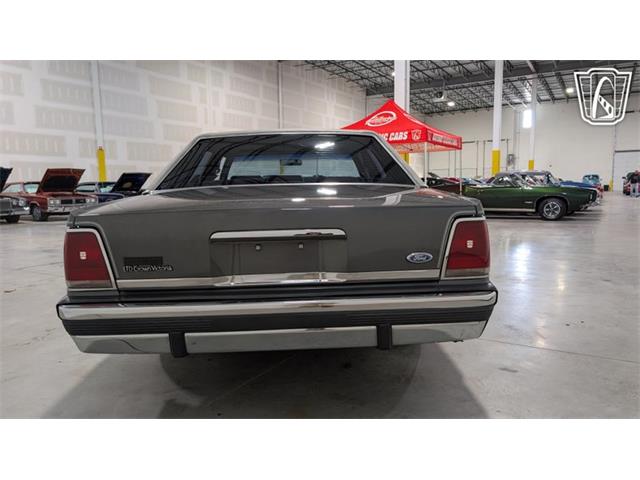 1988 Ford Crown Victoria (CC-2066577) for sale in Caledonia, Wisconsin