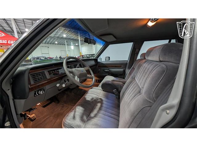 1988 Ford Crown Victoria (CC-2066577) for sale in Caledonia, Wisconsin