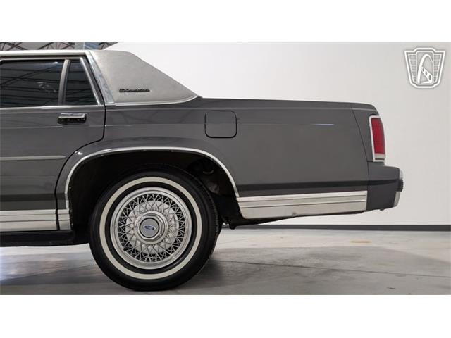 1988 Ford Crown Victoria (CC-2066577) for sale in Caledonia, Wisconsin