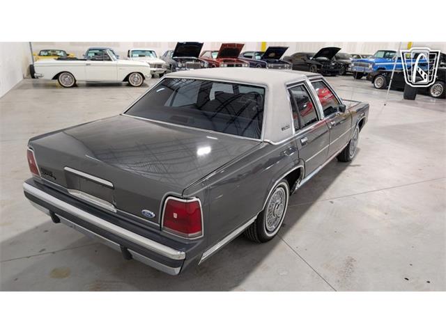 1988 Ford Crown Victoria (CC-2066577) for sale in Caledonia, Wisconsin
