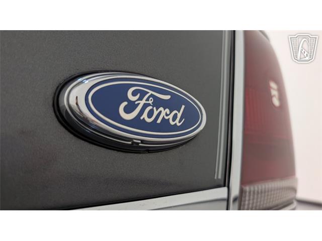 1988 Ford Crown Victoria (CC-2066577) for sale in Caledonia, Wisconsin