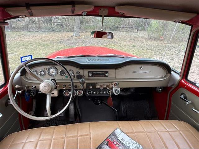 1967 International Travelette (CC-2066583) for sale in Cadillac, Michigan