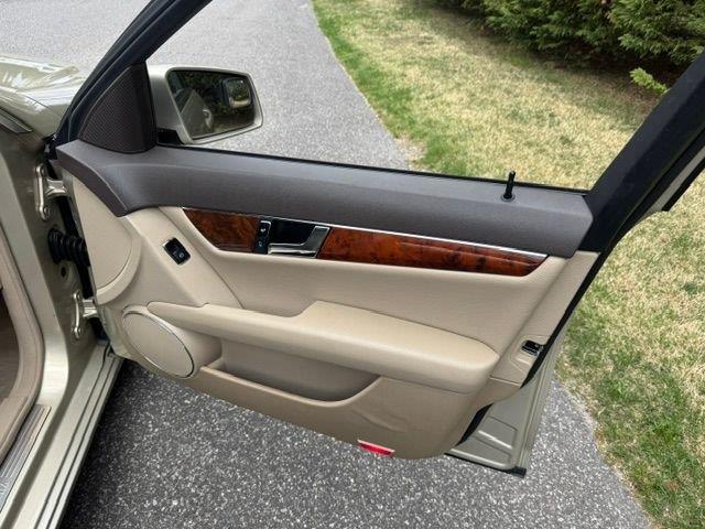 2010 Mercedes-Benz 300 (CC-2066595) for sale in Carlisle, Pennsylvania