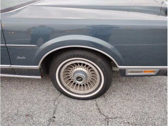 1986 Lincoln Town Car (CC-2066642) for sale in Carlisle, Pennsylvania