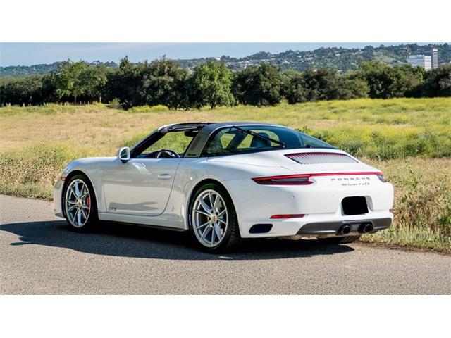 2019 Porsche 911 (CC-2066724) for sale in Costa Mesa, California