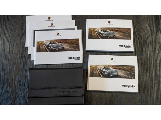 2015 Porsche 918 Spyder (CC-2066747) for sale in Costa Mesa, California