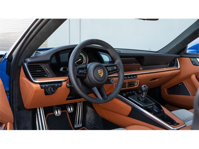 2023 Porsche 911 (CC-2066766) for sale in Costa Mesa, California