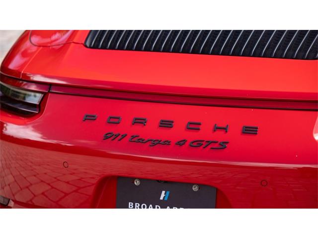 2017 Porsche 911 (CC-2066806) for sale in Costa Mesa, California