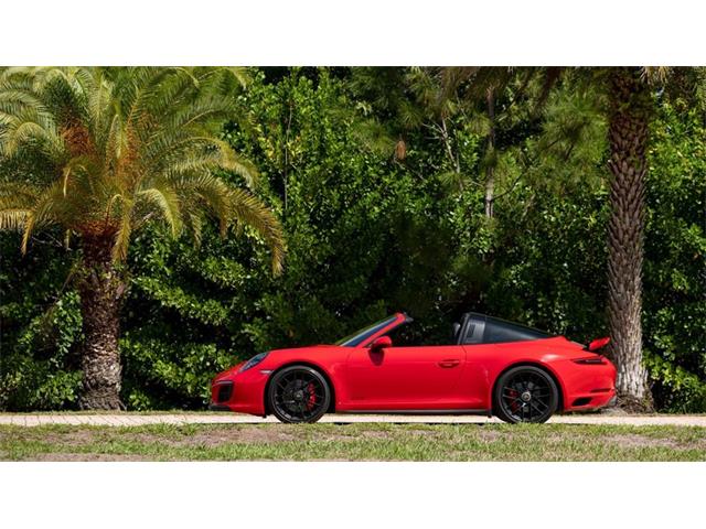 2017 Porsche 911 (CC-2066806) for sale in Costa Mesa, California