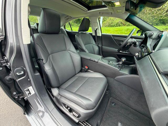 2022 Lexus ES300 (CC-2066842) for sale in Seattle, Washington